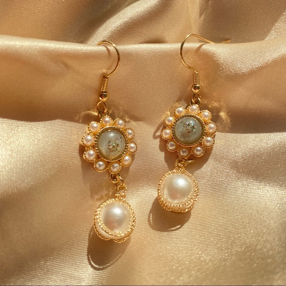 ❤️‍🔥𝕤𝕒𝕝𝕖❤️‍🔥 crystal baroque pearls earrings - Picture 2 of 13